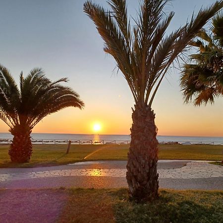 Appartamento Felicia San Benedetto del Tronto Kültér fotó