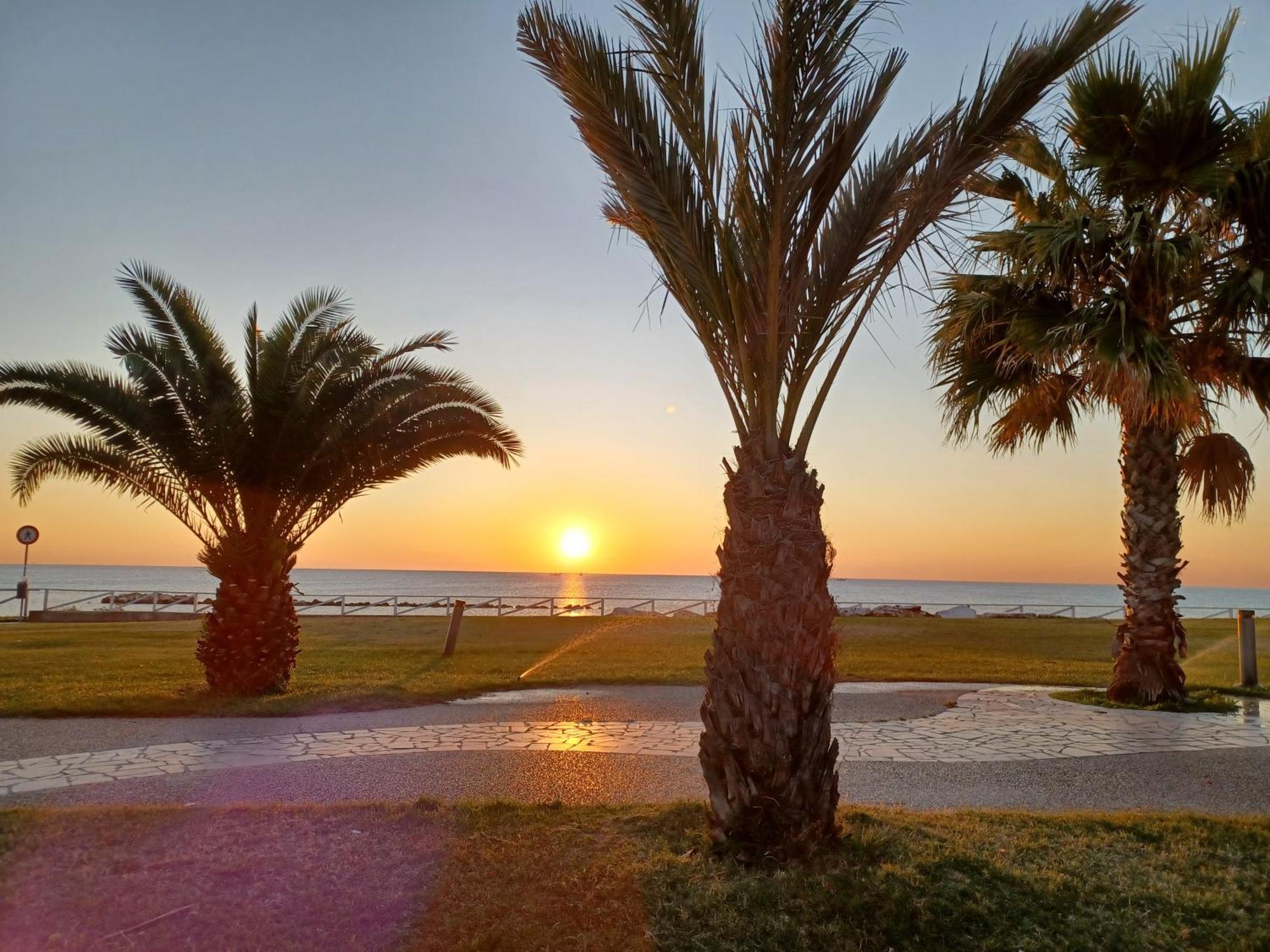 Appartamento Felicia San Benedetto del Tronto Kültér fotó